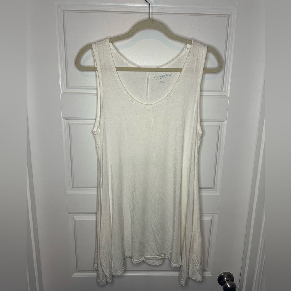 Ivory Soft Surroundings Sleeveless Top